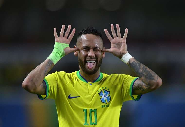 Con un Neymar histórico, Brasil recupera la memoria