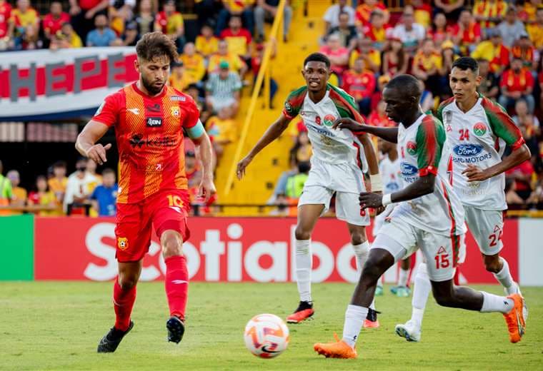 Herediano sella su clasificación a cuartos de la Concacaf con empate en Surinam