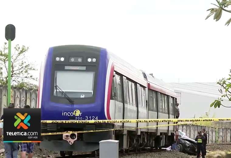 Vecinos de Mercedes Sur piden aguja en cruce del tren en el que murió una mujer