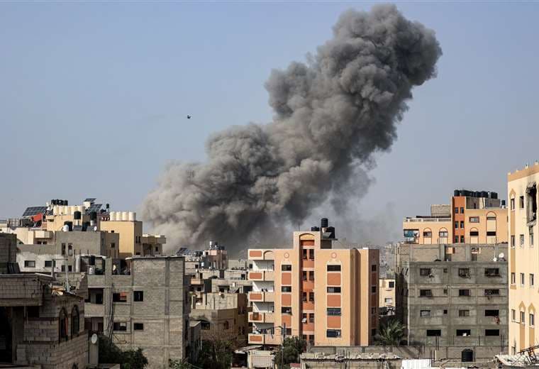 Israel ataca Irán, Irak y Siria, según medios estadounidenses