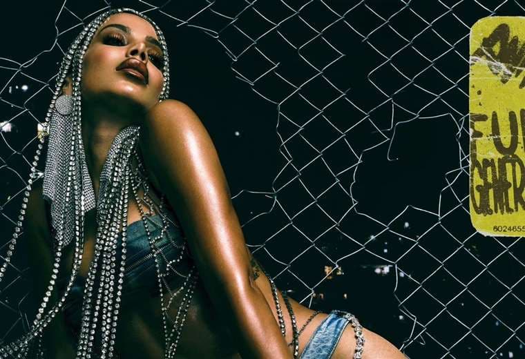 Anitta regresa a sus raíces musicales con su nuevo álbum 'Funk Generation'