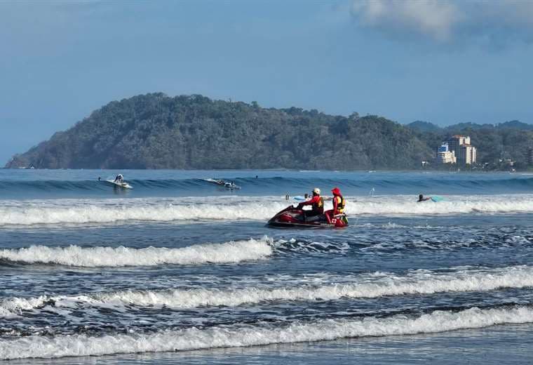Turista alemán tiene dos días desaparecido en Playa Hermosa, Jacó