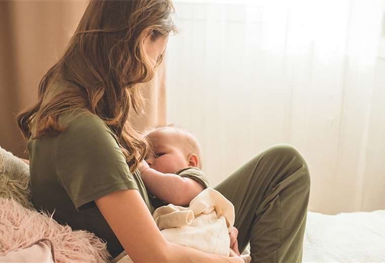 Guía de “primeros auxilios” para amamantar a su bebé
