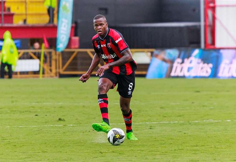 Foto prensa Alajuelense