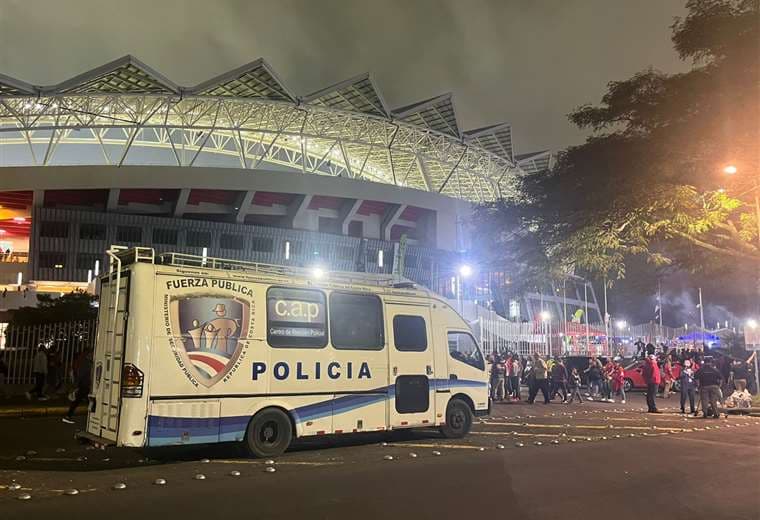 Fuerza Pública en el Estadio Nacional