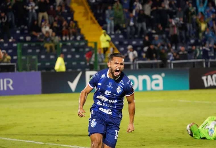 Cartaginés ante Motagua - Juan Manuel Quiros