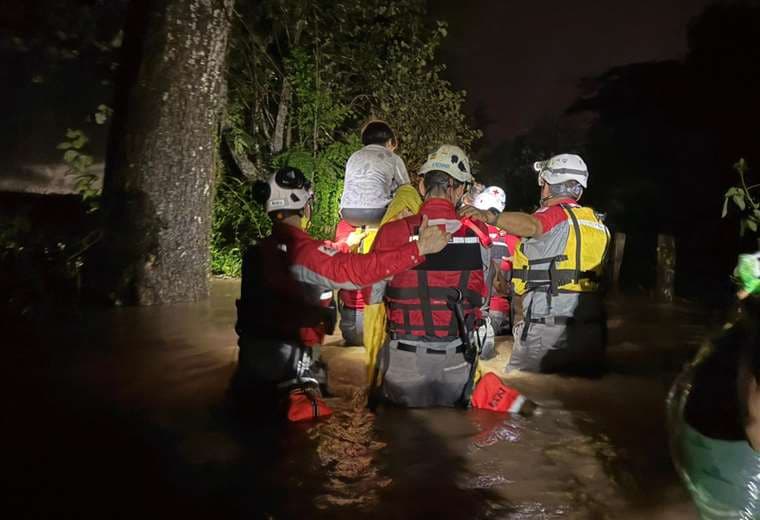 Rescate en Puntarenas