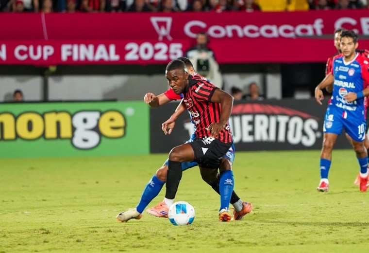 Alajuelense-Xelajú. Juan Quirós