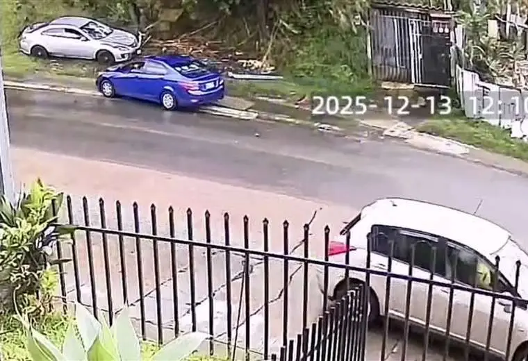 Accidente fatal en Guadalupe: Hombre que corría por la acera muere tras ser atropellado por un carro