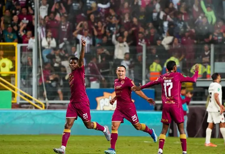 Saprissa apuesta a la competencia para sacar lo mejor de sus jugadores