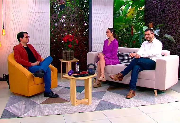 Estiramientos clave para aliviar dolores musculares tras días intensos