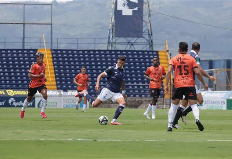 Cartaginés-Puntarenas. CSC