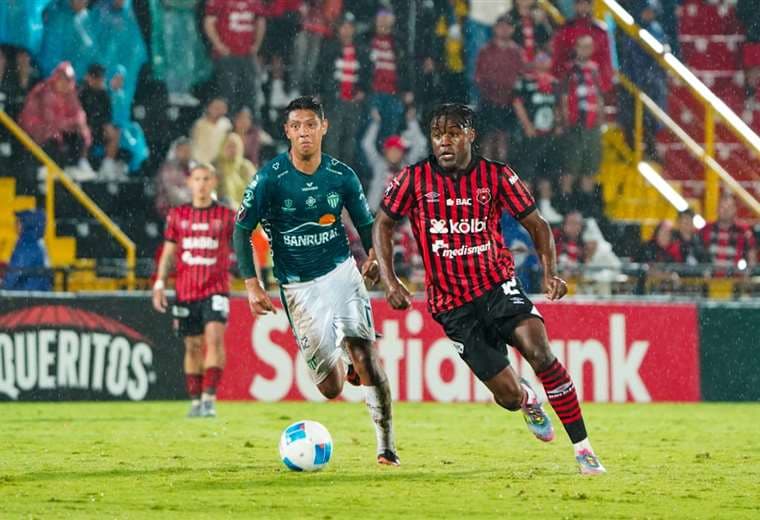 Fotos Juan Quiros Cavallini