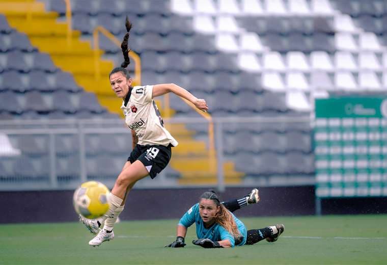 Parón por La Sele también obligó a cambios en el fútbol femenino