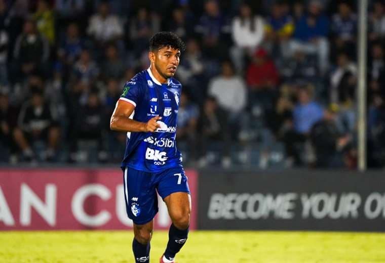 Johan Venegas. Juan Quirós