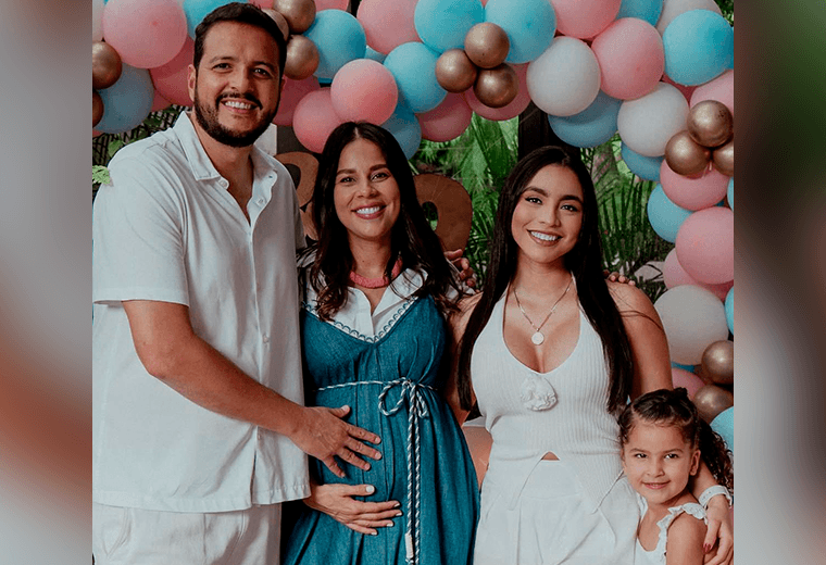 Max Barberena anuncia llegada de su tercer hijo