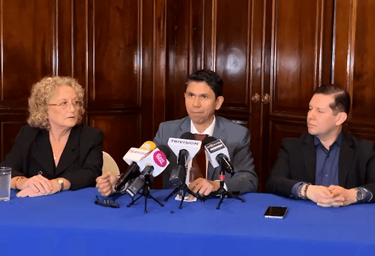 Luis Amador es ratificado como candidato a la Presidencia por el PIN