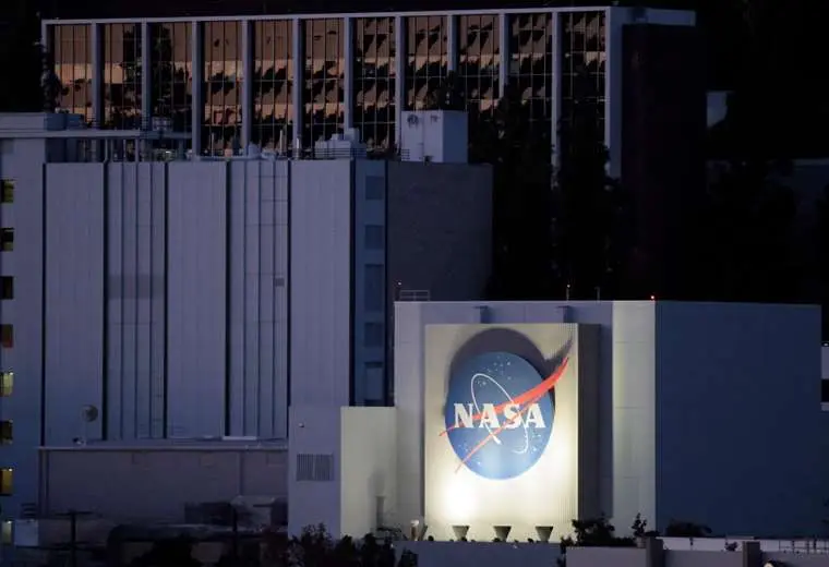 NASA prevé evacuación médica de astronautas de la EEI el 14 de enero