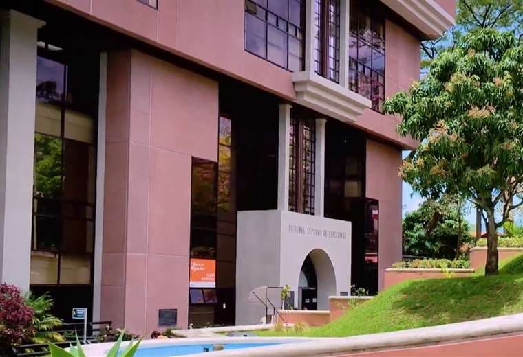 TSE intensifica control de gastos de partidos en plena campaña electoral