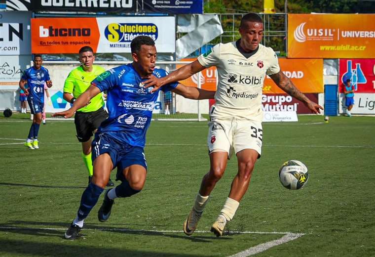 Pérez Zeledón ante Alajuelense/Prensa LDA