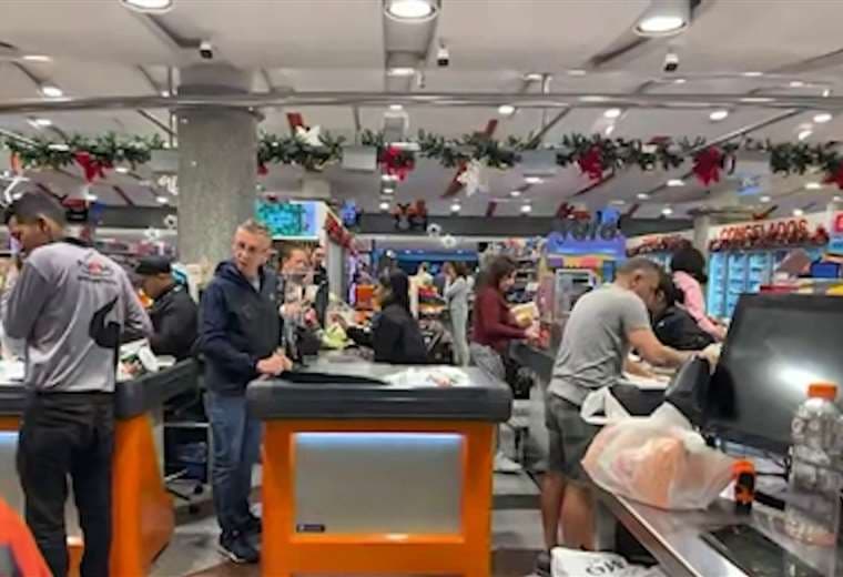 Video: Así viven en Caracas la captura de Maduro