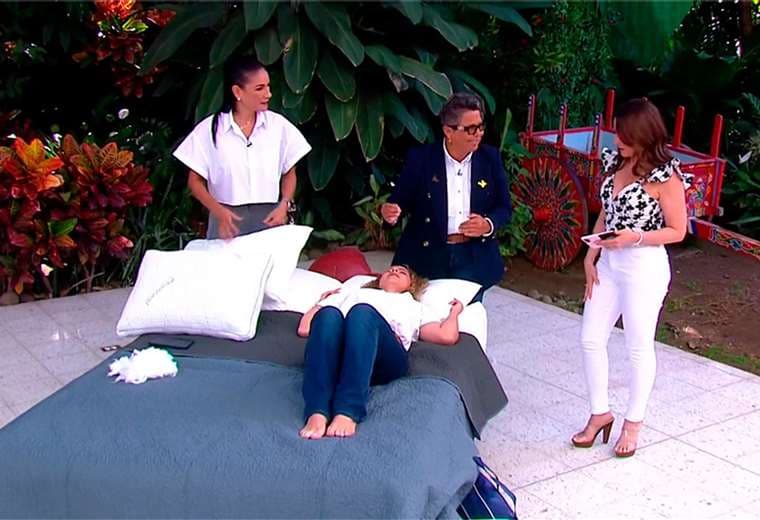 ¿Se despierta con dolor de cuello? Revise su almohada