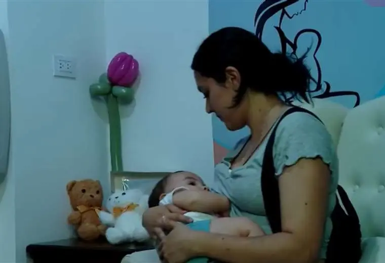 Proyecto que propone extender derecho de lactancia a punto de convertirse en ley