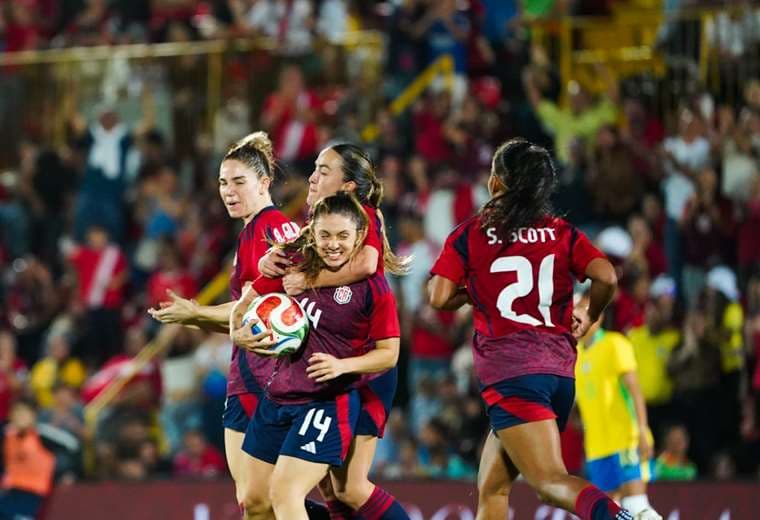 Priscilla Chinchilla, selección Femenina ante Brasil/Crédito: Juan Manuel Quirós