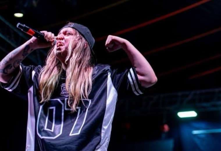 Tico pelea por un cupo en la final del mayor torneo de 'freestyle' en español