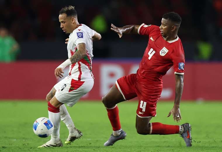 Fidel Escobar con la Selección de Panamá. Foto: AFP