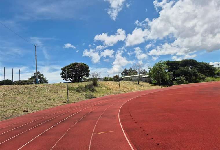 Pista de Atletismo Rafel Ángel Pérez. Foto: CCDR San José