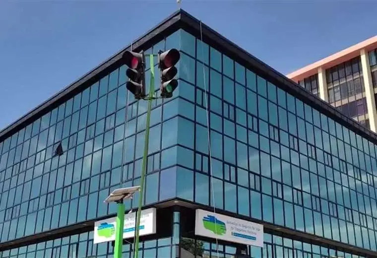 Jubilados del Magisterio piden a diputados avanzar proyecto para descongelar pensiones