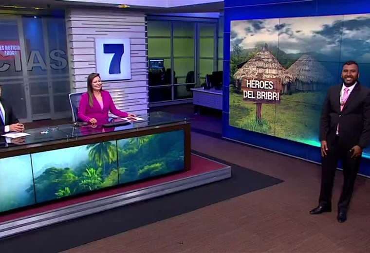 Dudly Lynch emociona al hablar en bribri en plena transmisión de Telenoticias