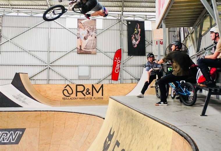 Tencio en uno de sus entrenamientos en el “Bac Park by 10cio”.