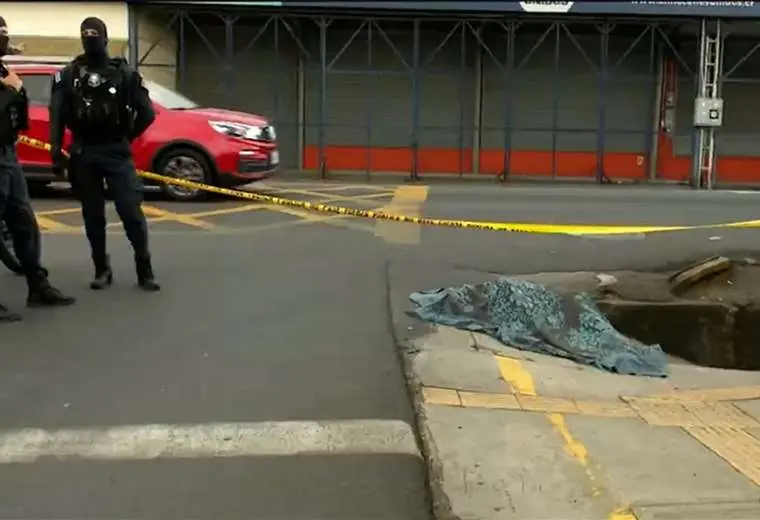 Muere hombre tras aparente atropello por bus en Hatillo Centro