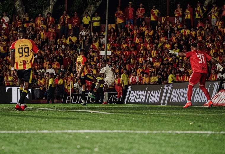 Herediano-Saprissa. Saprissa
