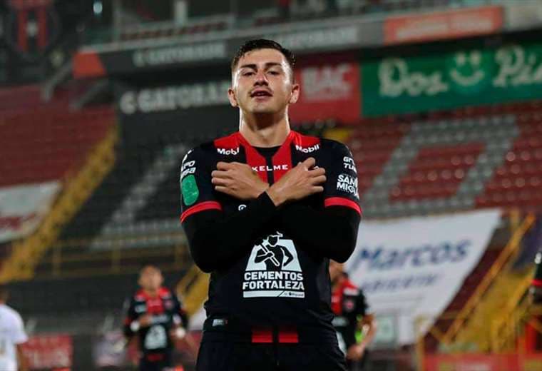 Fernán Faerron, prensa Alajuelense