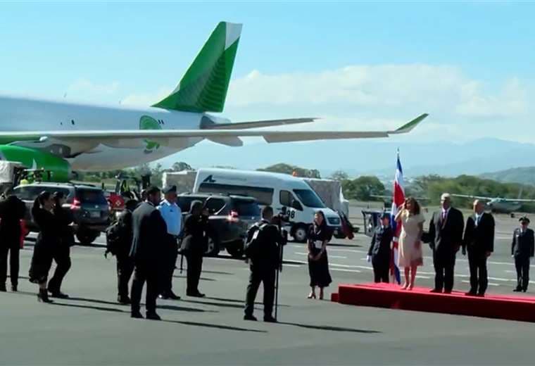 Costa Rica recibe a la última delegación que asistirá a Traspaso de Poderes