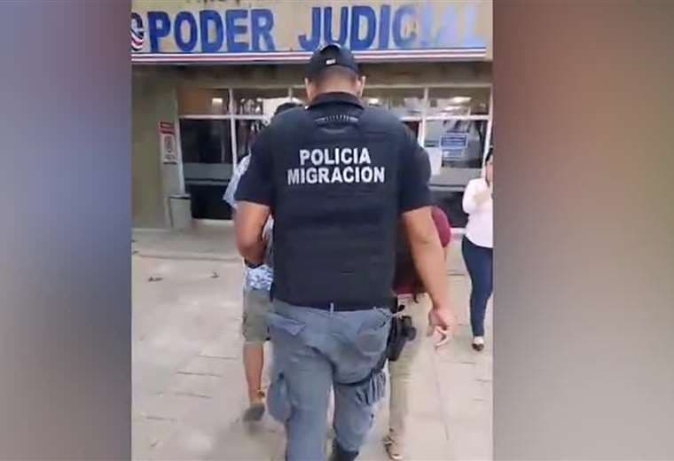 Sospechosos de sustraer menor dijeron que iban a Colombia para reunir niño con su madre, según Fiscalía
