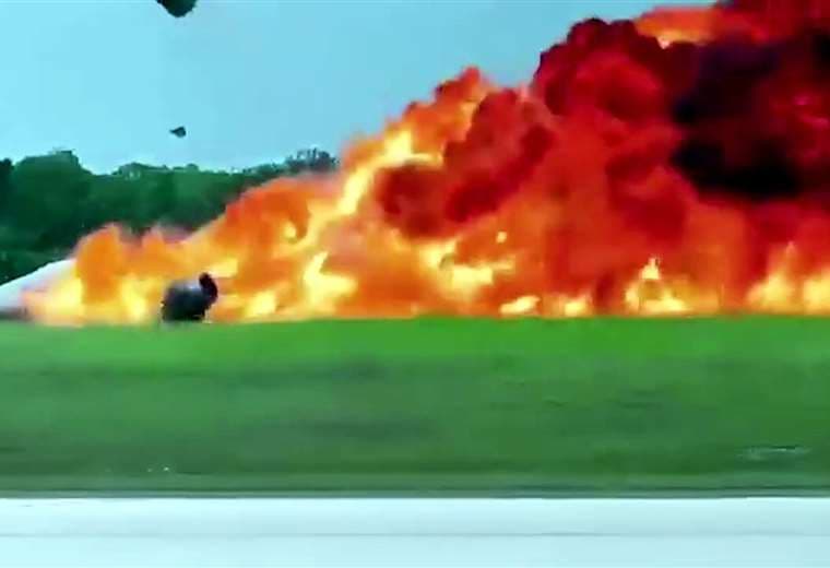 Impactante video muestra cómo se estrella avión en aeropuerto de República Dominicana