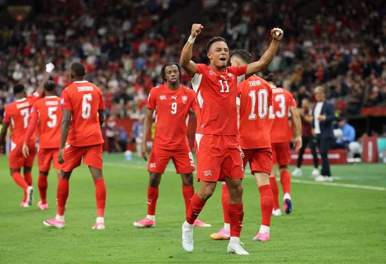 Dan Ndoye festeja su gol para Suiza/AFP