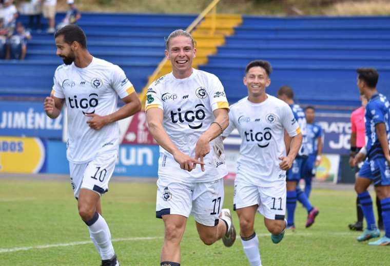 Baruc Ochoa. GFC