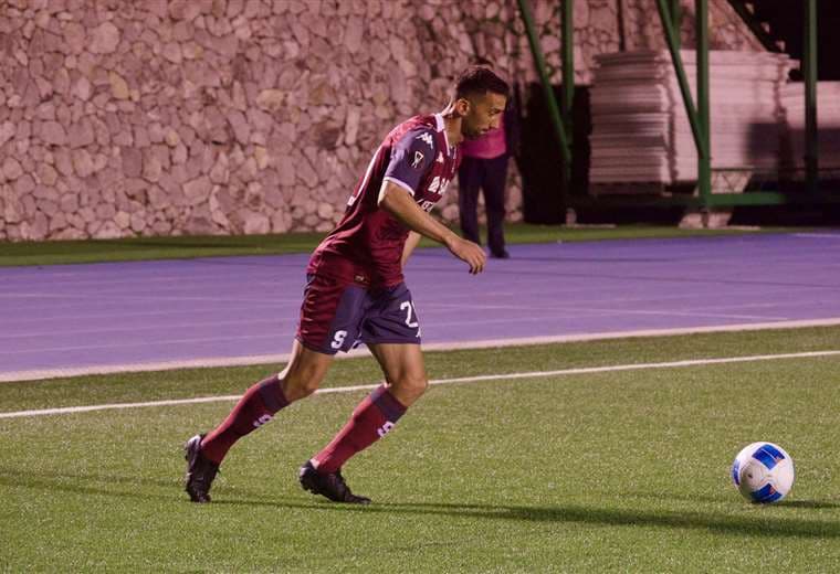 Mariano Torres. Saprissa