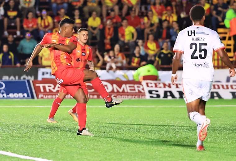 Herediano-Puntarenas. CSH