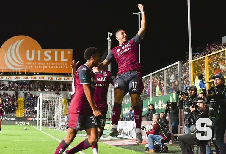 Marvin Loría. Saprissa