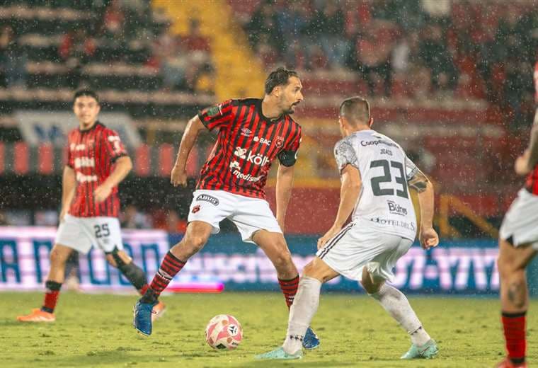 Alajuelense ante Pérez Zeledón/Prensa LDA