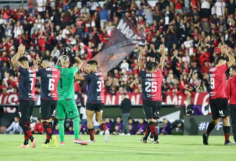 Facebook: Newell's Old Boys