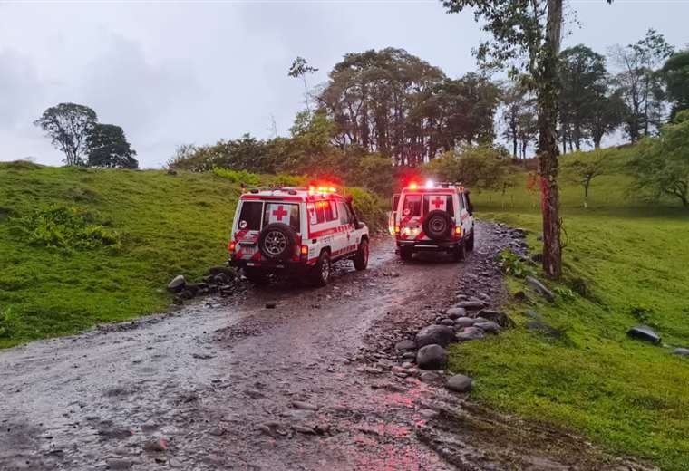 Cruz Roja atendió a 40 personas durante las lluvias de este domingo/Prensa CRC