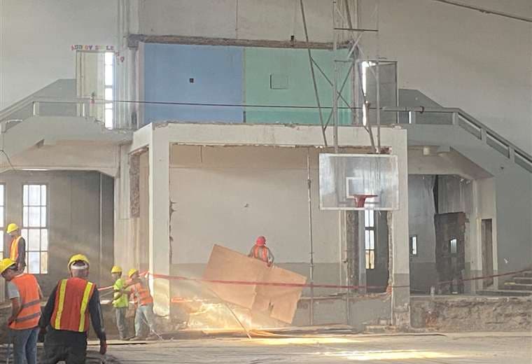 Trabajos en el Gimnasio del San Luis Gonzaga/Colegio San Luis Gonzaga
