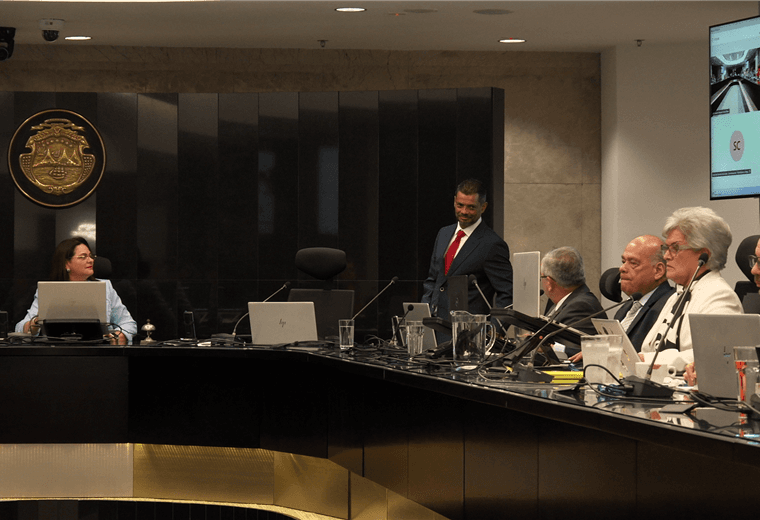 Wálter Mora | Telenoticias
